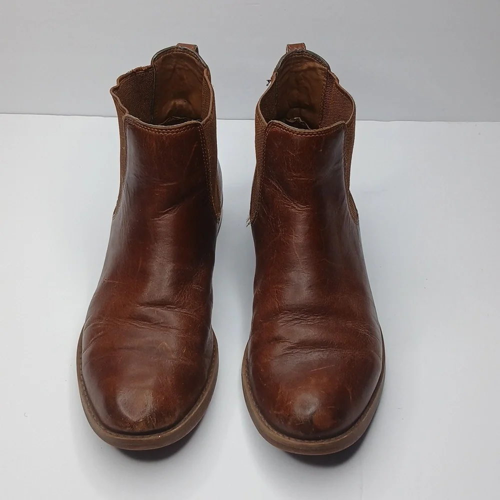 Timberland Women's Brown Heeled Boots - Picture 2 of 8